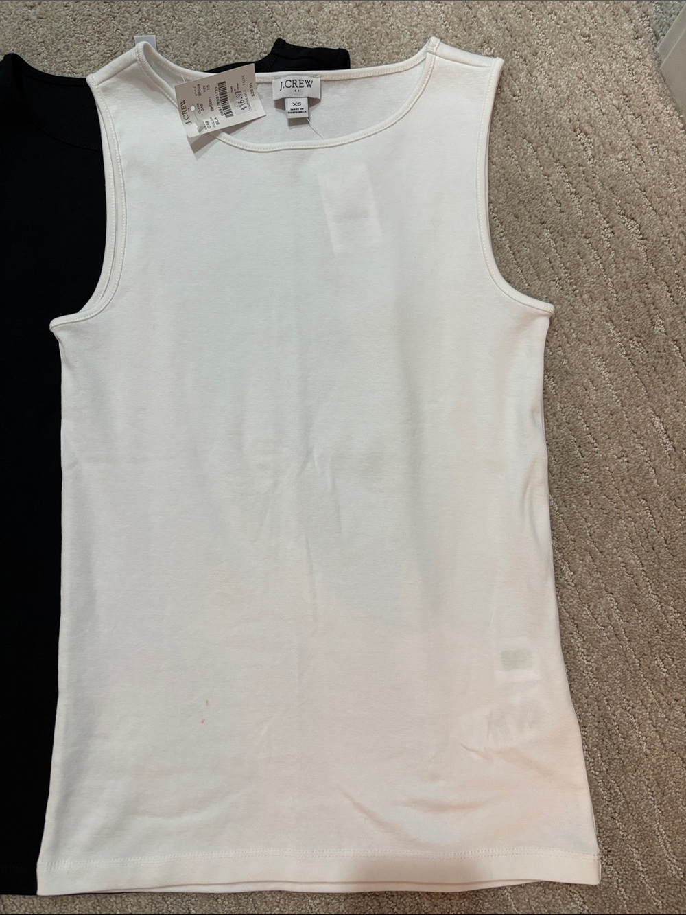 🏷 Set of 2 J. Crew tanks - Picture 3 of 6